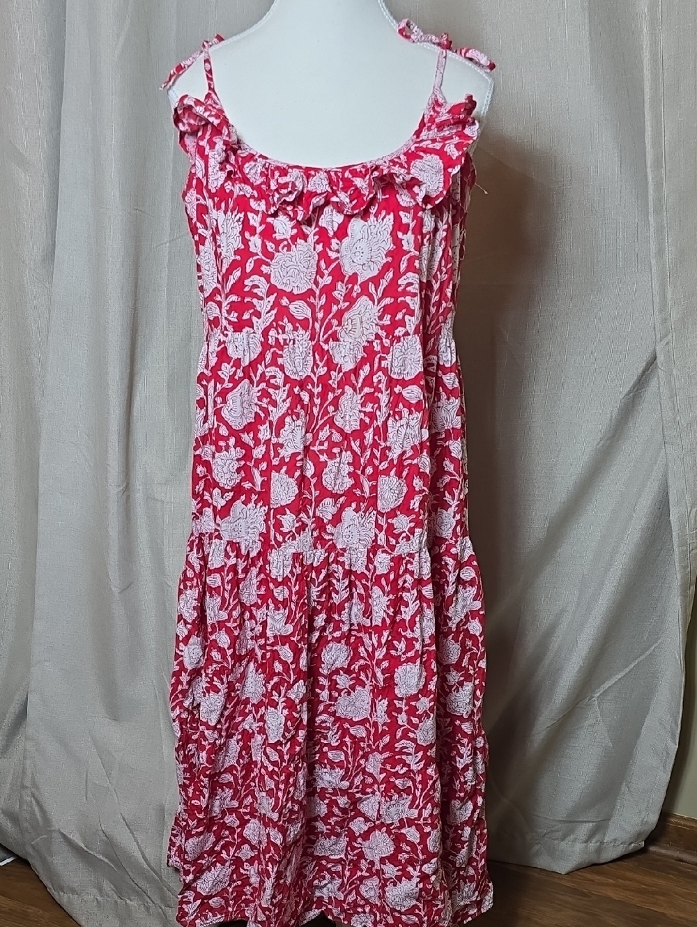 Mille Resort & Travel Red & White Floral Sundress